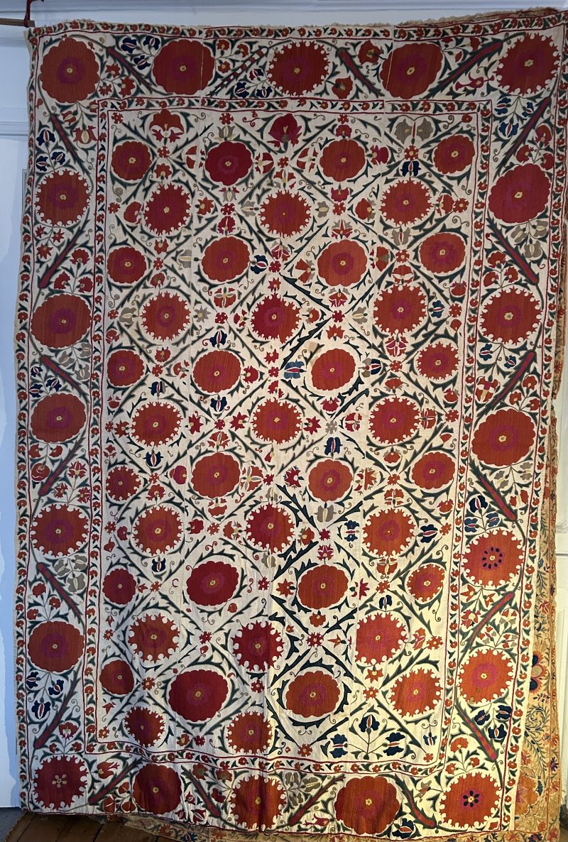 Dowery Suzani