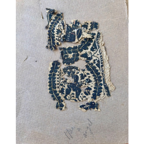 Man or angel ? Small Coptic fragment Tapestry woven 4 th- 6 th century In light pencil on card Is written - man or angel ?